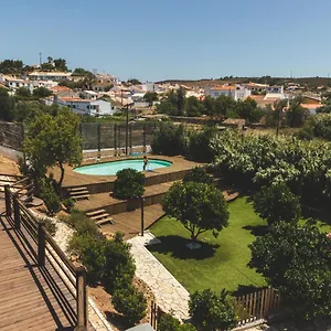 Good Feeling Hostel&guest House Raposeira (Faro)