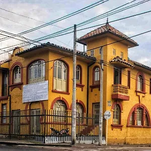 ** Hostel Hostal Cq Lourdes Colombia